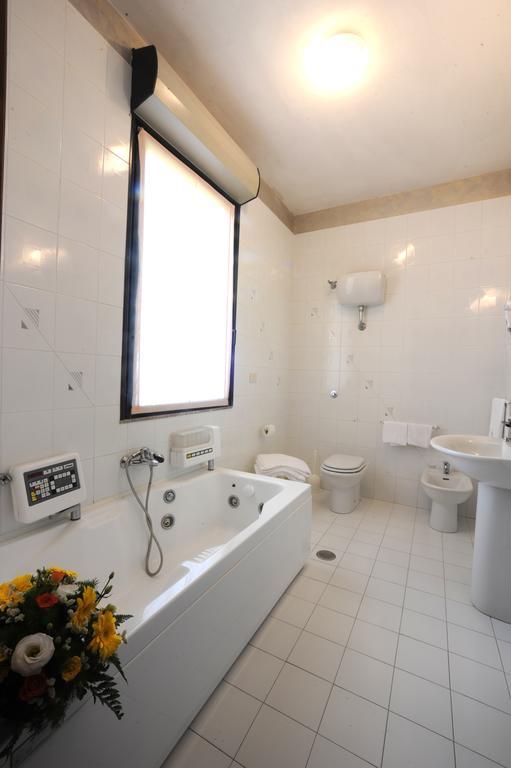 Hotel Excelsior Monticchio  Экстерьер фото